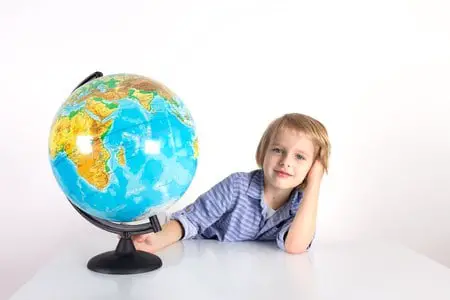 kid with globe